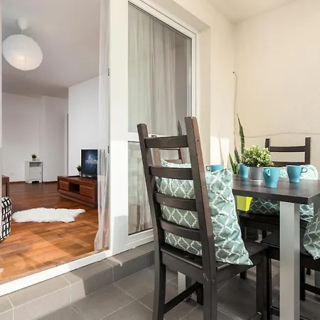 Bukowinska 22 By Homeprime Daire Varşova